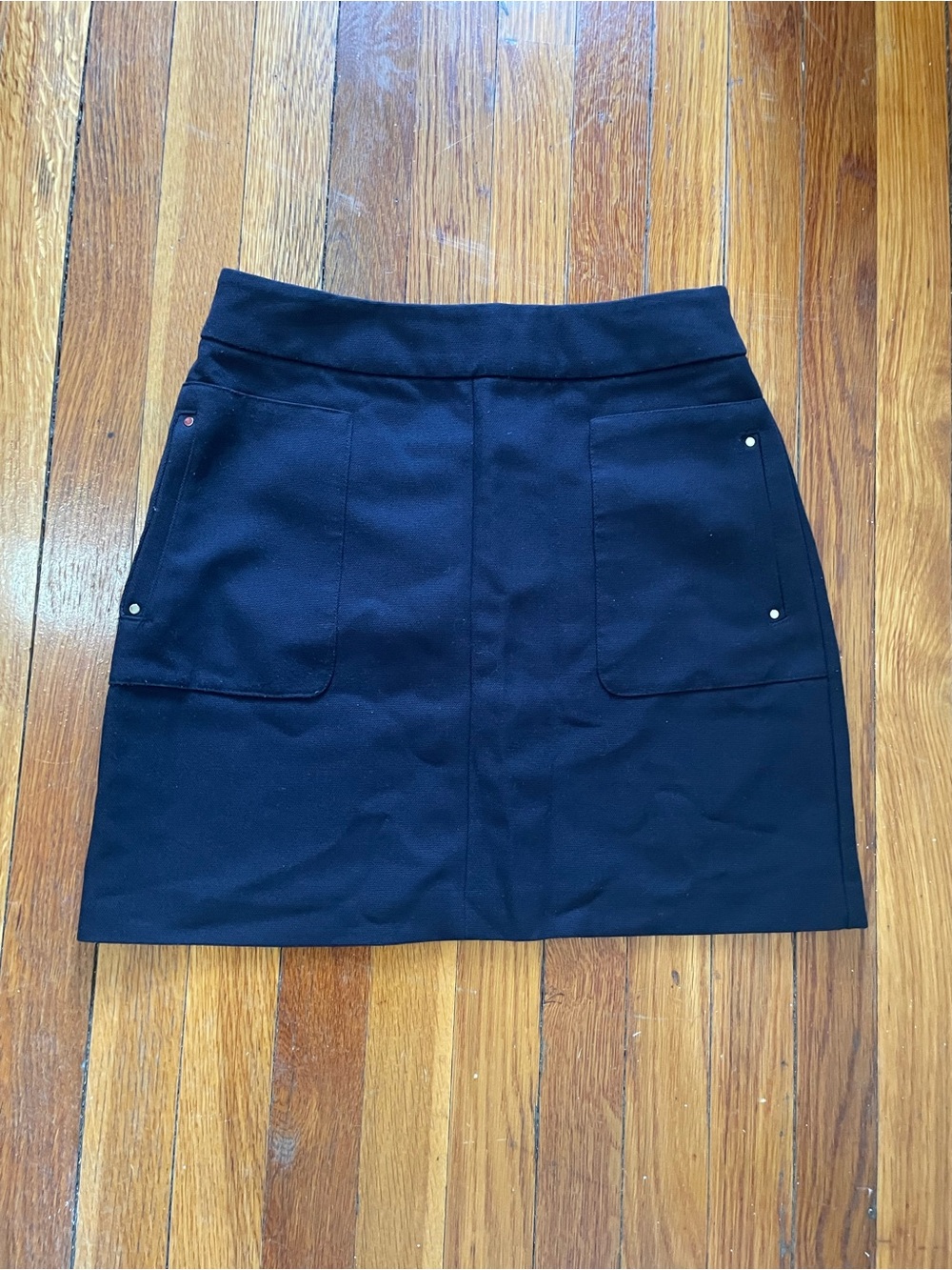H&M Black Mini Skirt with Front Pockets